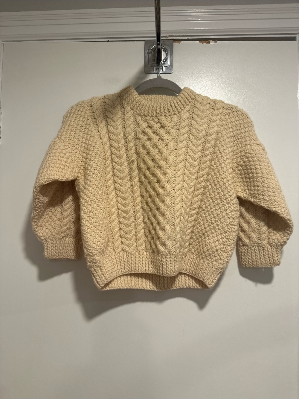 VTG Standún Irish hand-cable knit 100% pure new wool Kids Pullover sweater.
